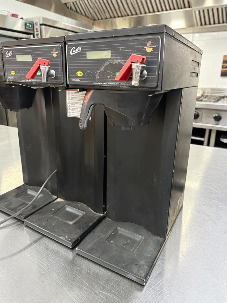 Outstanding Condition – Curtis D500GT – Automatic Airpot Coffee Brewer – Digital Controls – 120V – 1700W – Fully Tested & Operational!