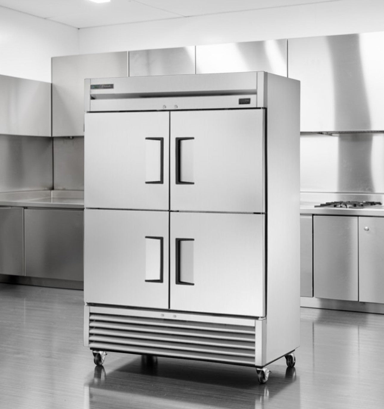 Exceptional Condition – True T-49-4 – Commercial 4-Door Reach-In Refrigerator – Stainless Steel – Fully Tested & Operational!