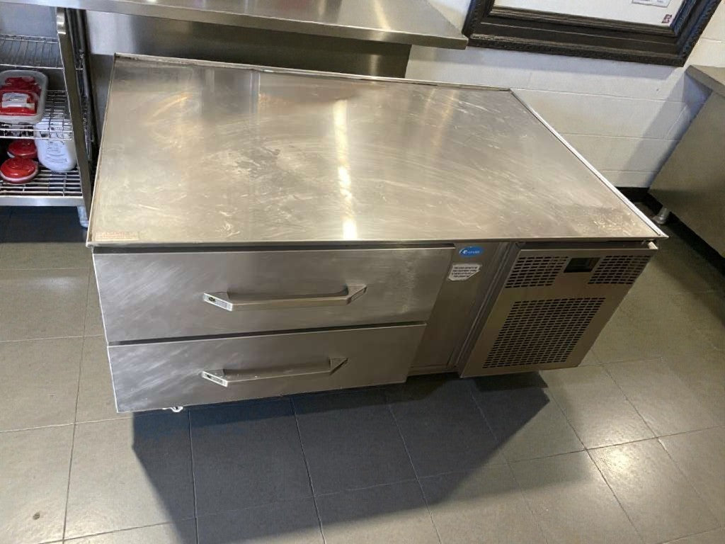 Premium Condition – Randell FX-1-290 Refrigerated Chef Base – 115V / Single Phase – Fully Tested & Working!