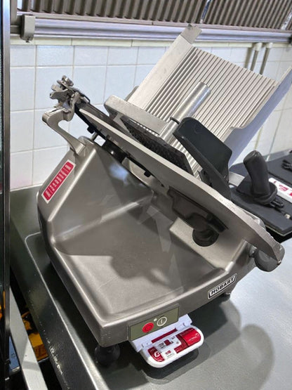 High-Grade Condition – Hobart HS8 Commercial Heavy-Duty Meat Slicer – 120V / Single Phase – Fully Tested & Working!