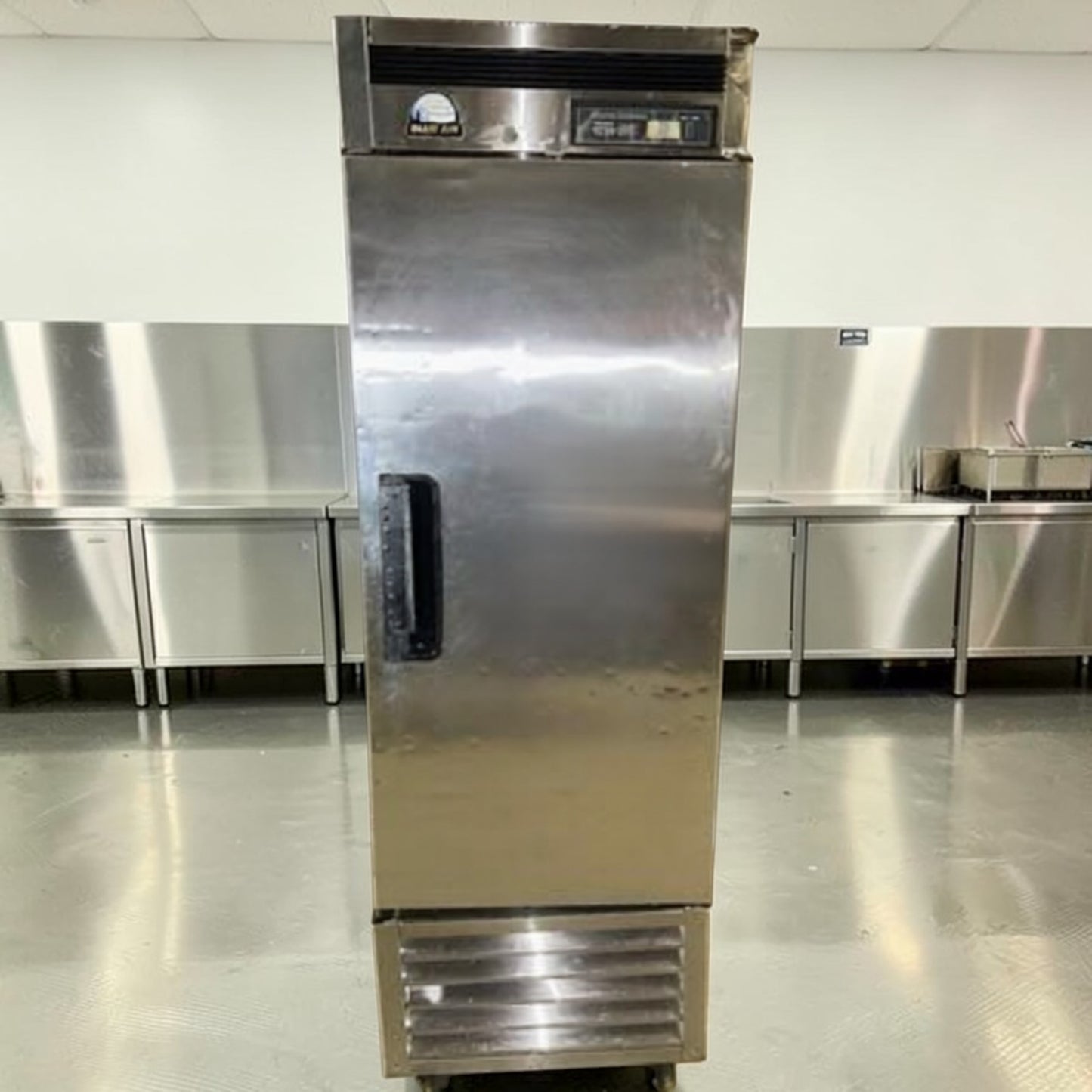 Elite Condition – Blue Air BSR23-HC Commercial Reach-In Refrigerator – 26” Stainless Steel – Bottom Mount – Fully Tested & Operational!