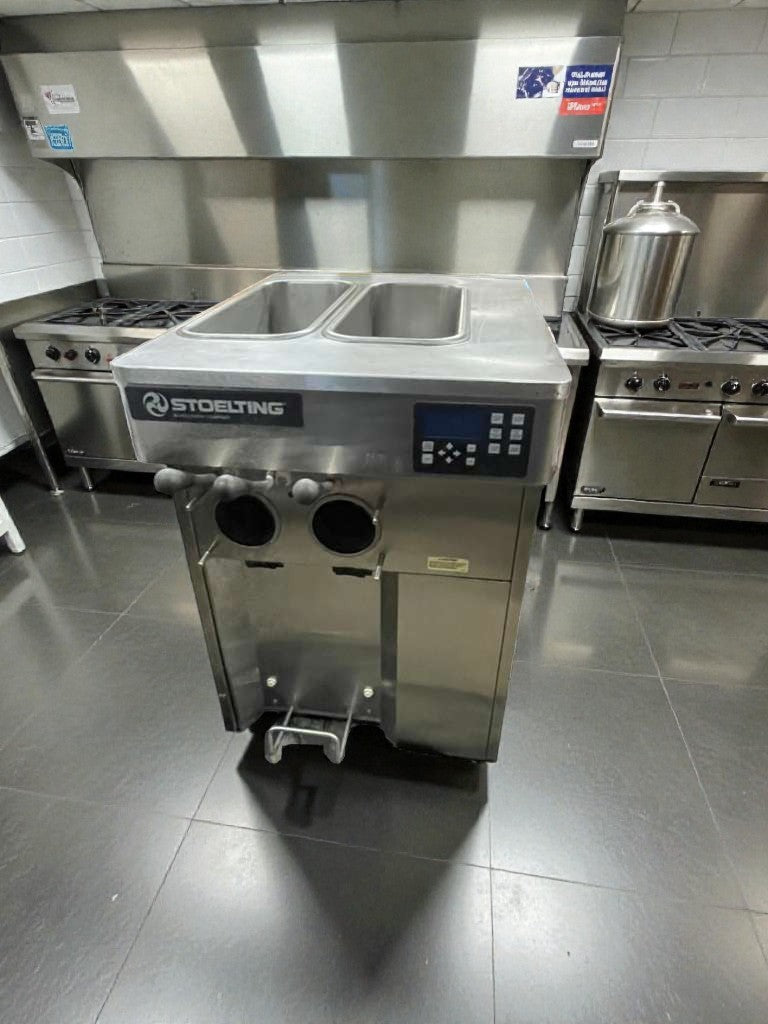 Premium Condition – Stoelting F131-3812 Soft Serve Ice Cream Machine – 208–240V / Single Phase – Fully Tested & Working!