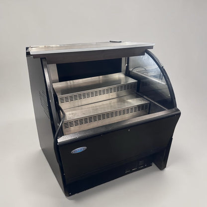 High-Grade Condition – Federal Industries UCR3633C – 36″ Curved-End Refrigerated Self-Serve Display Case – 120V – Used Commercial Equipment!