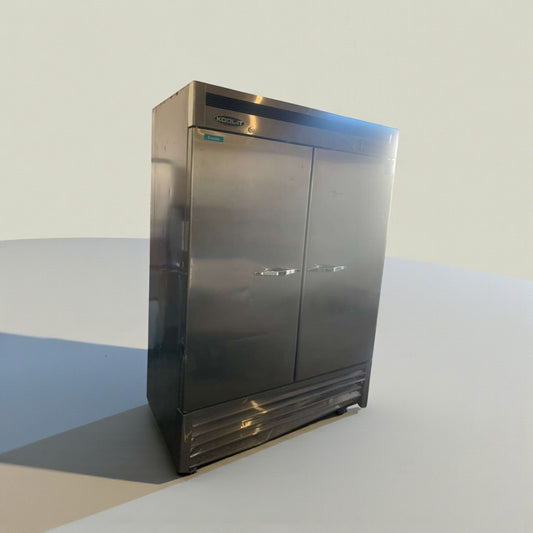 High-Grade Condition – Kool-It Commercial 2-Door Reach-In Refrigerator – 115V – Fully Tested & Working!