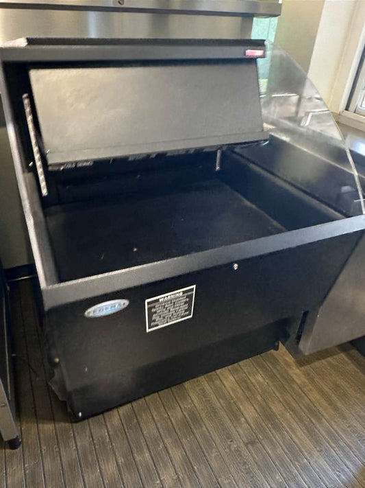 Outstanding Condition – Federal Industries Commercial Open-Top Cold Drink & Bottle Merchandiser – Ice & Beverage Chest – UL Listed – Fully Tested & Operational!