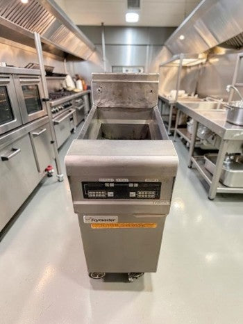 First-Class Condition – Frymaster PMJ135ESD – Single Pot Natural Gas Open Fryer – 40 lb Capacity – NSF Certified - Fully Tested & Operational!