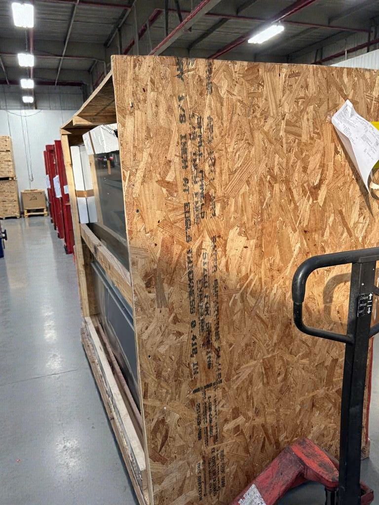 Brand New Condition – KoolMore Refrigerated Bakery Display Case (Scratch & Dent)