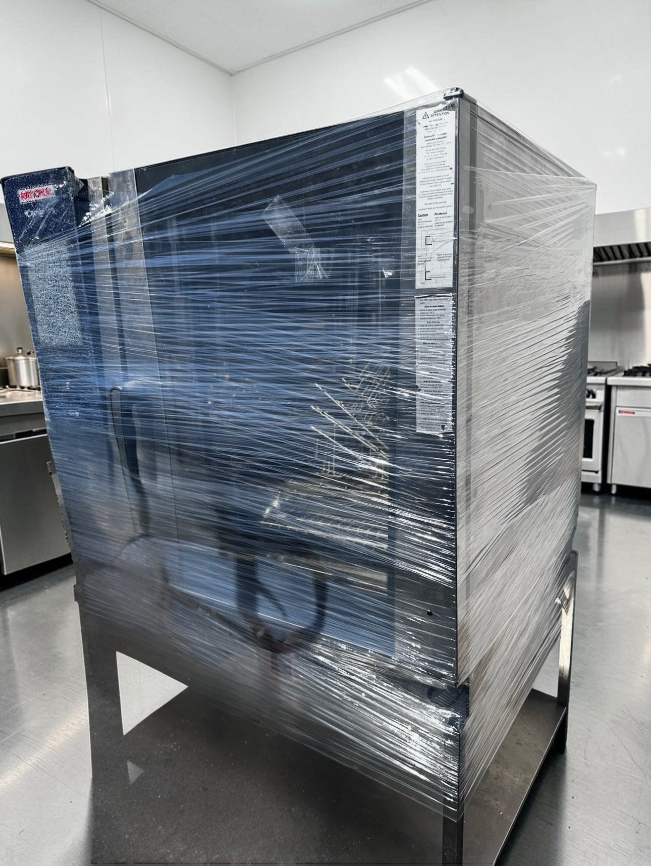 Top-Tier Condition – Rational iCombi Pro LM100EG.AX – 6 Pan Half-Size Natural Gas Combi Oven – 208/240V, 1 Phase - Fully Tested & Operational!