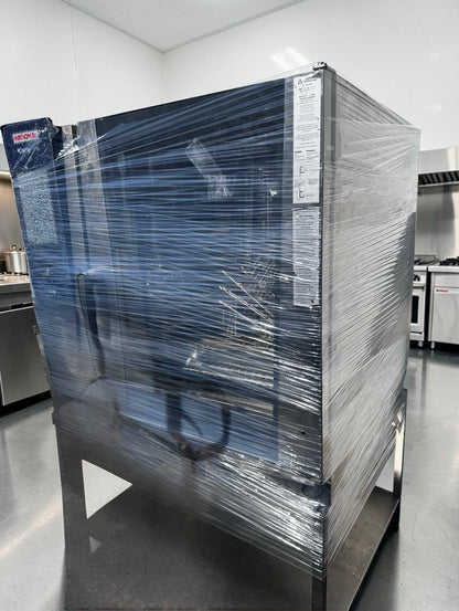 Top-Tier Condition – Rational iCombi Pro LM100EG.AX – 6 Pan Half-Size Natural Gas Combi Oven – 208/240V, 1 Phase - Fully Tested & Operational!