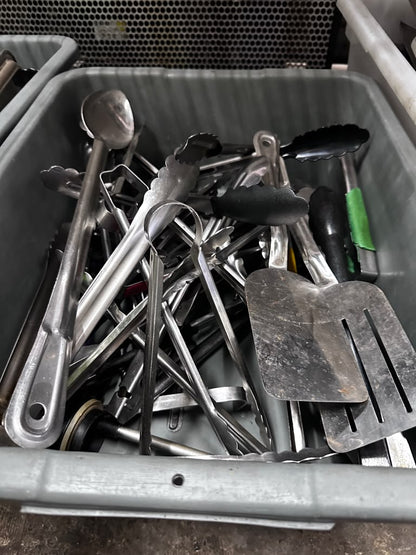 Well-Maintained Condition – Mixed Commercial Kitchen Utensil Lot – Two Containers with Tongs, Spatulas, Ladles & Serving Tools – Ready for Restaurant Use!