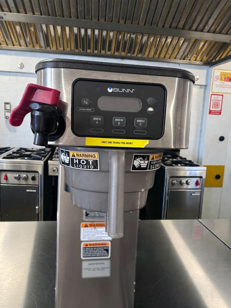 High-Grade Condition – Bunn ITCB-DV 29” Commercial Coffee Brewer – Digital Control – 120V – UL Listed – Fully Tested & Operational!