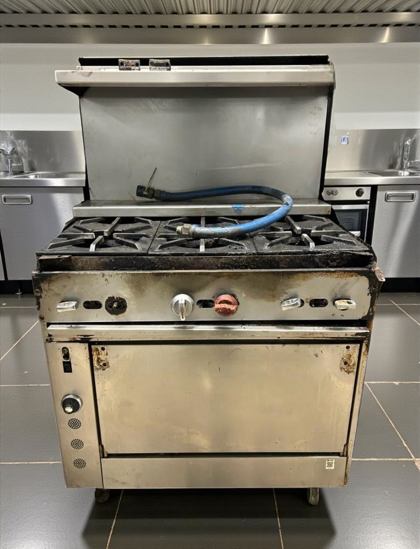 Immaculate Condition – JADE 36" Commercial Gas Range w/ Oven – Natural Gas – Fully Tested & Working!