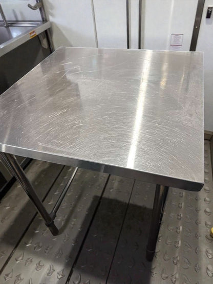 Top-Tier Condition – Commercial Stainless Steel Work Table – 48" x 30" – Heavy-Duty – Fully Tested & Operational! (SS-S-WT-0417)