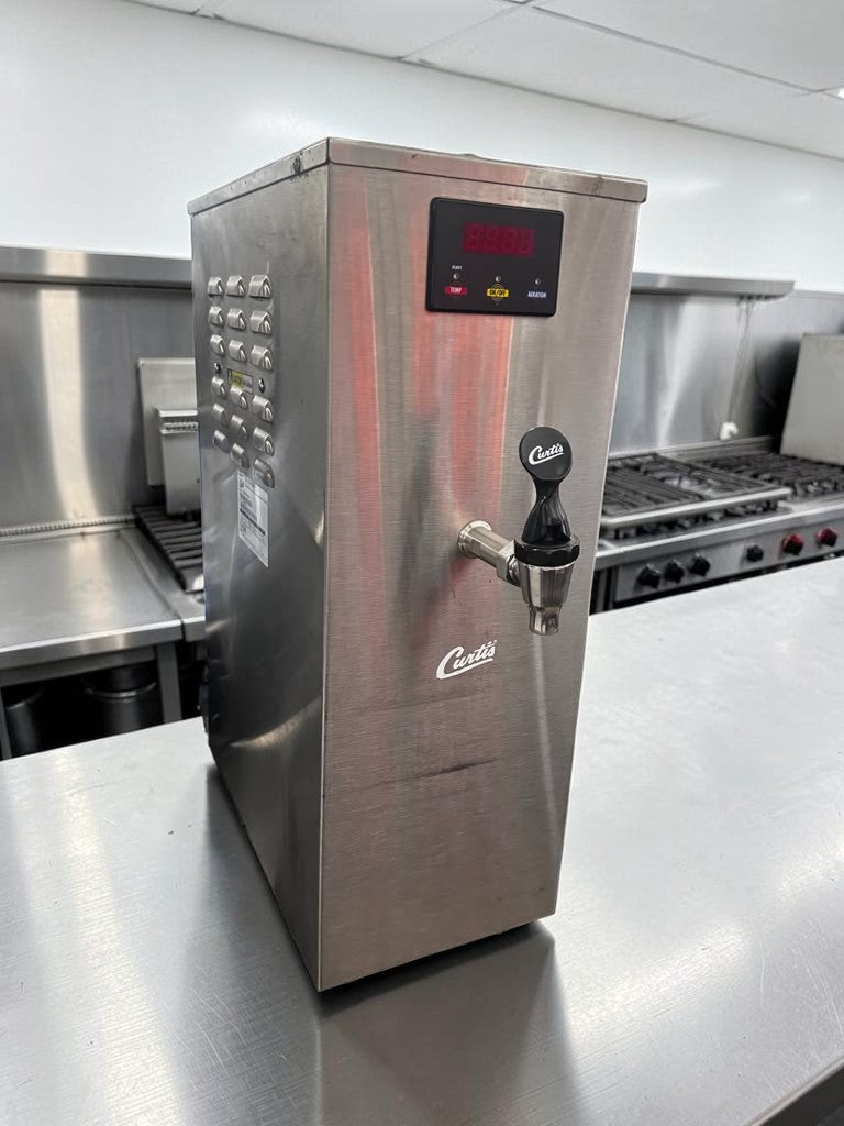 Exceptional Condition – Curtis WB5GT63001 – 5-Gallon Digital Hot Water Dispenser with Aerator – Dual Voltage 120/220V – Fully Tested & Operational!
