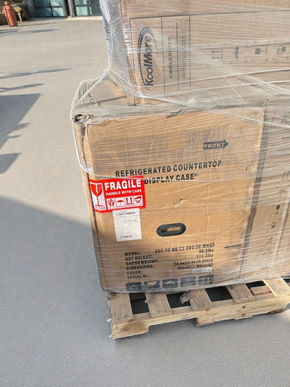 Brand -New Condition – KoolMore Refrigerated Countertop Display Case (Scratch & Dent)