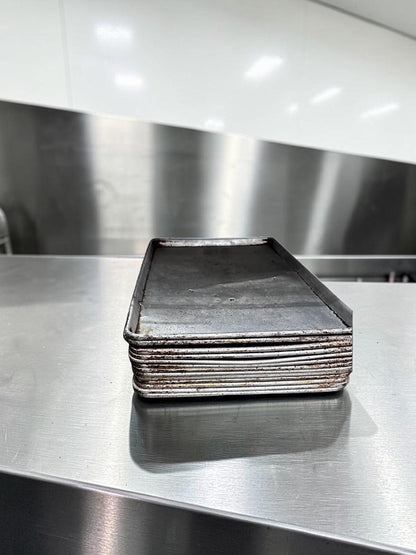 Well-Maintained Condition – Full Size Aluminum Sheet Pans – Commercial Baking Pans – Quantity 13 – Ready for Commercial Use!