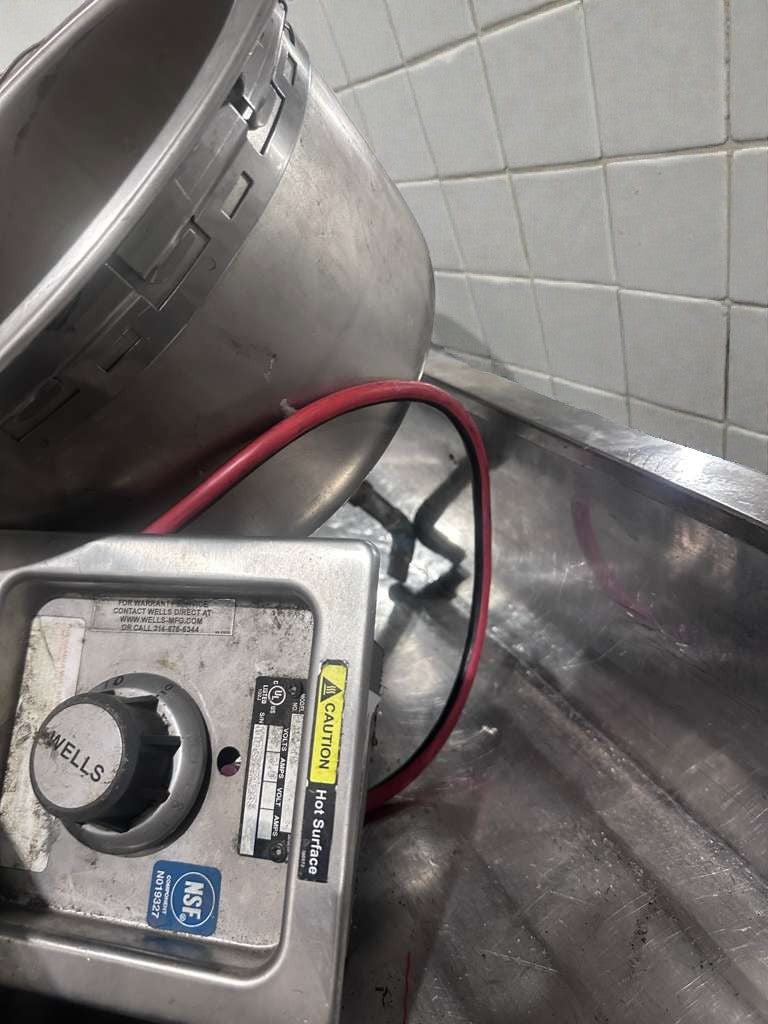 Pristine Condition – Wells Commercial Electric Soup Warmer / Hot Food Well – Countertop – Stainless Steel – UL & NSF Listed – Fully Tested & Operational!