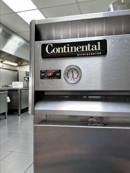 Superior Condition – Continental Refrigerator 1RSE-N – 18" Narrow Reach-In Refrigerator – One Section – Stainless Steel – 115V – Fully Tested & Operational!