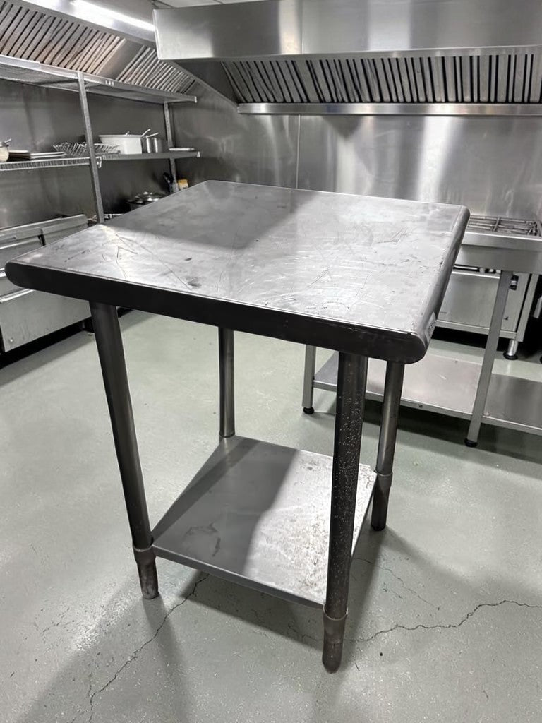 First-Class Condition – Commercial Stainless Steel Work Table – 24" x 24" – Adjustable Undershelf – Fully Cleaned & Ready for Use!