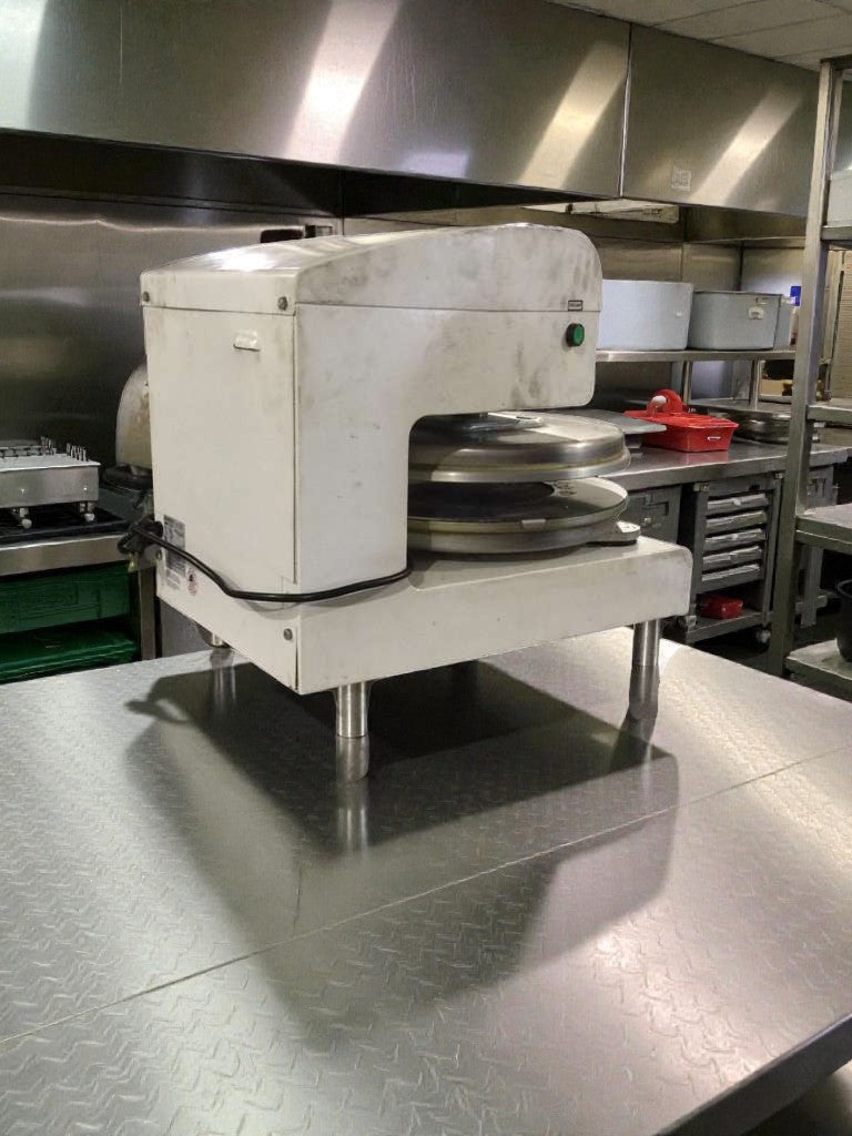 Immaculate Condition – DoughXpress D-TXE-2-18 Commercial Dough Press – 208–240V / Single Phase – Fully Tested & Working!