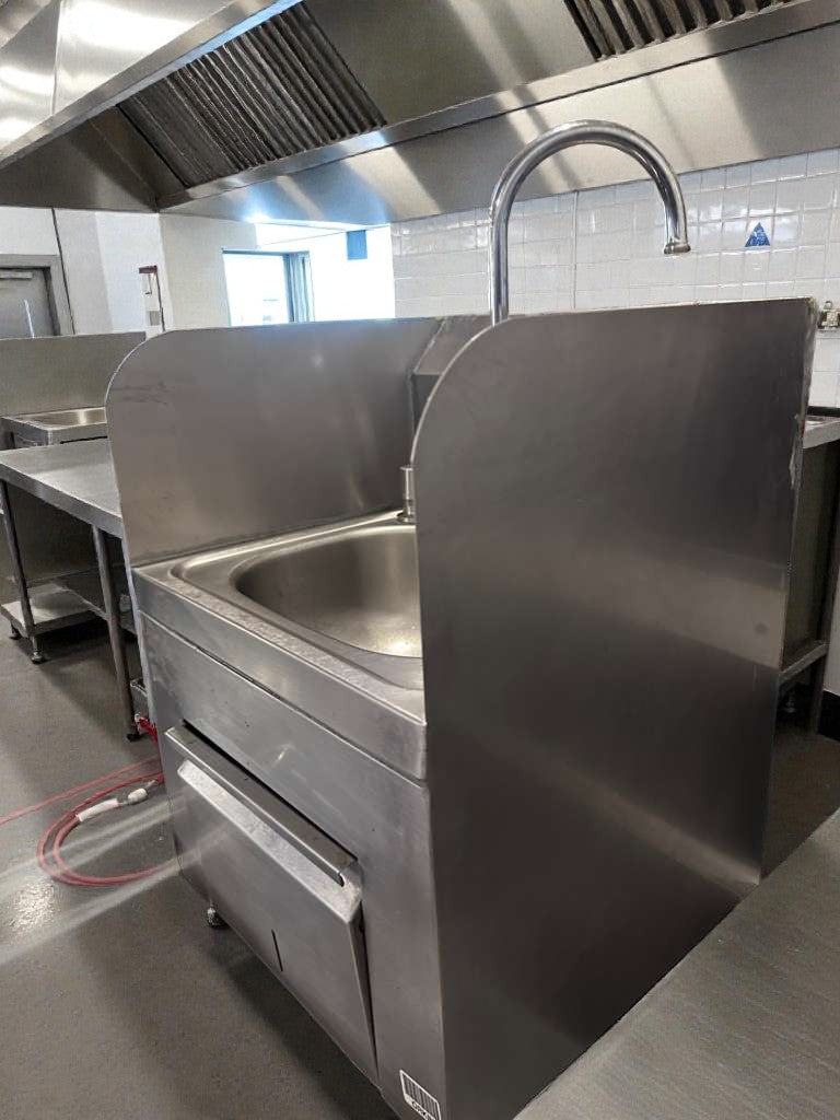 High-Grade Condition – Commercial Stainless Steel Hand Wash Sink – Gooseneck Faucet – Built-In Paper Towel Dispenser – Fully Tested & Operational!