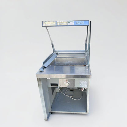 Premium Condition – Duke SUB-HF-L25M – Commercial Heated Food Table / Hot Holding Station – Glass Sneezeguard – Fully Tested & Operational!