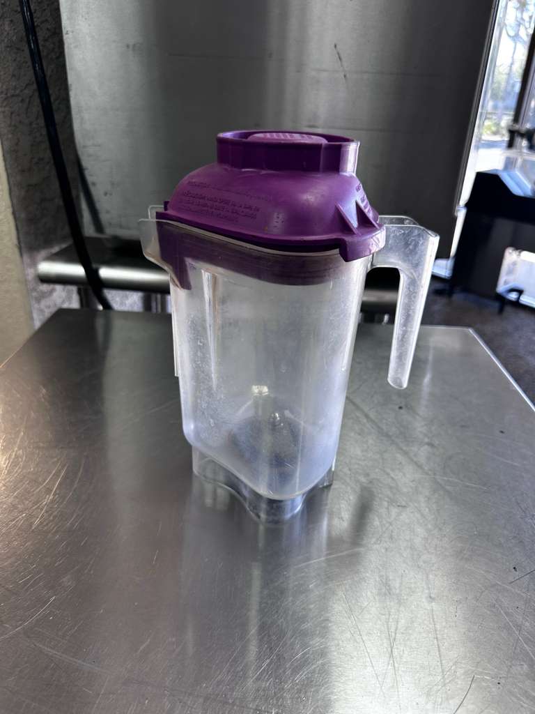 Superior Condition – Vitamix Commercial Blender Container / Jar – NSF Certified – Fully Tested & Operational!