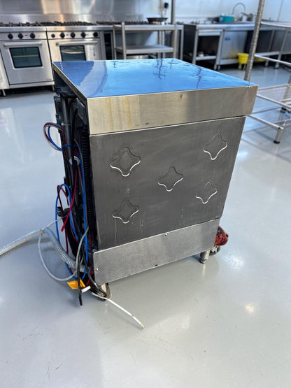Well-Maintained Condition – CMA Dishmachines L-1X W/HTR – 24″ Low-Temperature Undercounter Dishwasher – 30 Racks/Hour, 115V – Fully Tested & Operational!