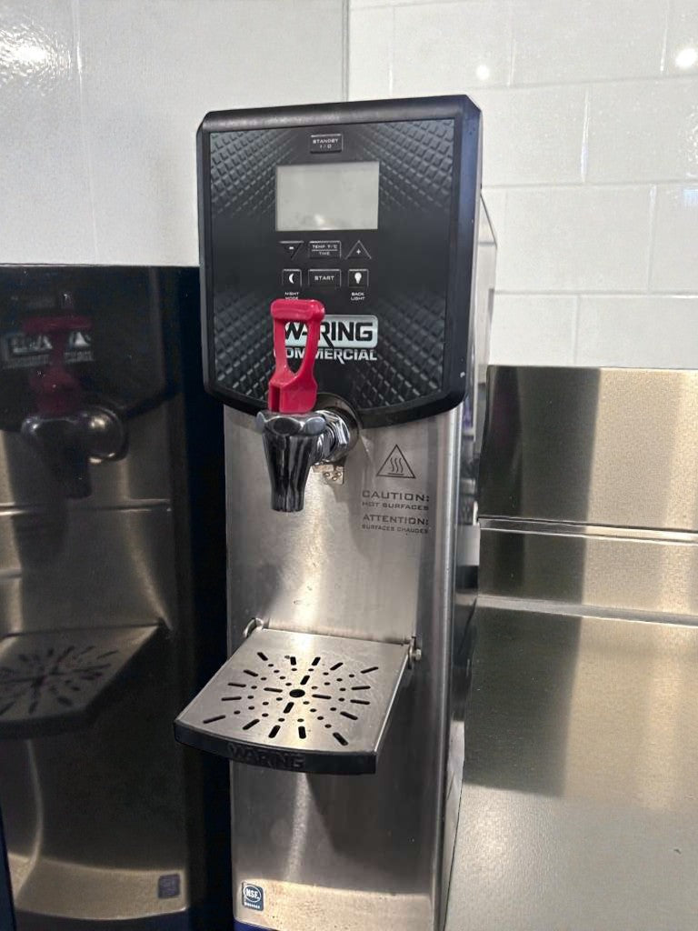 Elite Condition – Waring Commercial WWB5G – 5 Gallon Hot Water Boiler / Dispenser – 120V – Fully Tested & Operational!