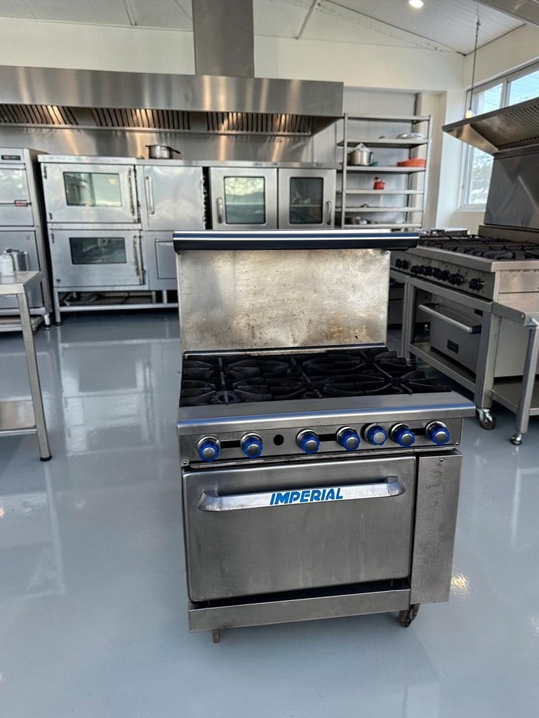 Superior Condition – Imperial IR-6 Pro Series – 36" Commercial 6-Burner Gas Range with Standard Oven – 227,000 BTU – Natural Gas – NSF & CSA Certified – Fully Tested & Operational!
