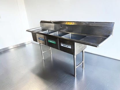Flawless Condition – Commercial Three-Compartment Stainless Steel Sink – Dual Drainboards – High Backsplash – Adjustable Legs – Fully Inspected & Ready for Installation!
