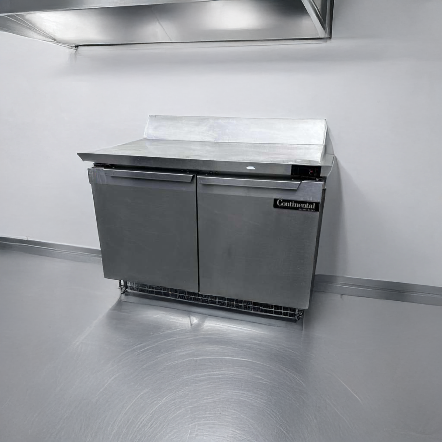 Outstanding Condition – Continental Commercial Refrigerated Chef Base / Worktop Refrigerator – Stainless Steel – 48” Unit – Fully Tested & Operational!