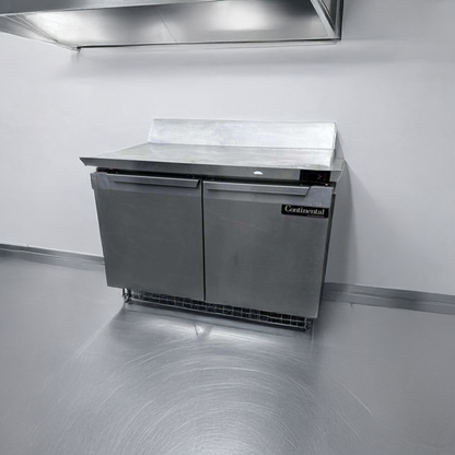 Outstanding Condition – Continental Commercial Refrigerated Chef Base / Worktop Refrigerator – Stainless Steel – 48” Unit – Fully Tested & Operational!