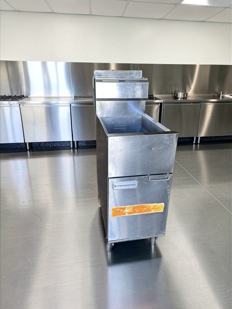 Prime Condition – Frymaster Commercial Gas Fryer – Stainless Steel – Heavy-Duty Floor Model – Fully Tested & Operational!