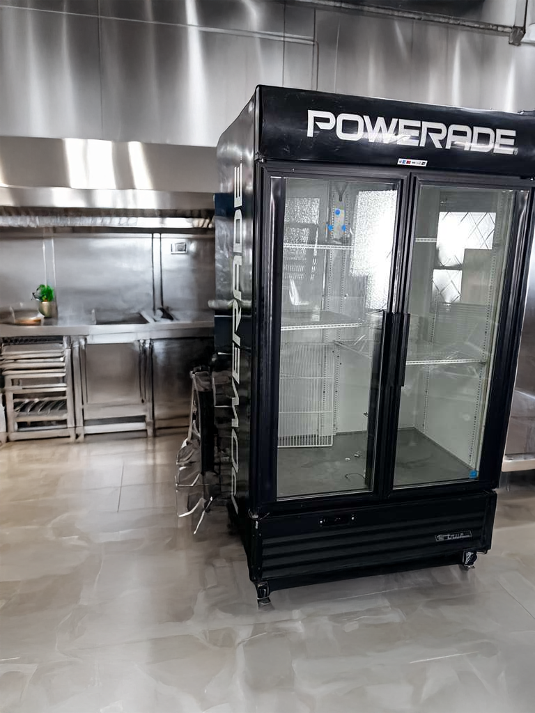 Exceptional Condition – True GDM-43EM Commercial Glass Door Merchandiser Refrigerator – 2 Door Display Cooler – 115V – Fully Tested & Operational!