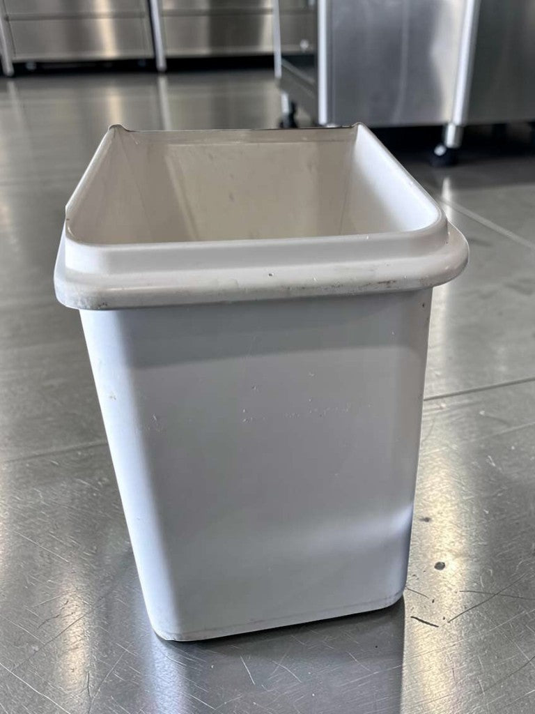 Superior Condition – Commercial Mobile Ingredient Storage Bin – Large Capacity Food Storage Container w/ Lid & Casters – Fully Tested & Operational!