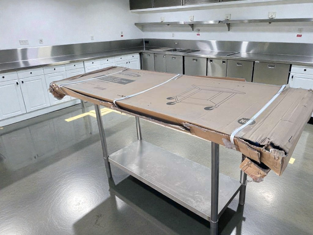 Brand New Premium Condition – KoolMore CT2460-18C – Stainless Steel Commercial Work Table with Casters – 24" x 60" – NSF Certified – New in Original Box
