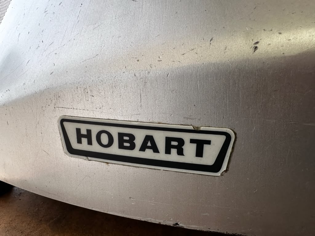 Remarkable Condition – Hobart 2812PS – Commercial Manual Meat & Deli Slicer with Integrated Portion Scale – 1/2 HP – 120V – NSF & UL Listed – Fully Tested & Operational!