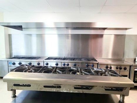 Excellent Condition – Vulcan VCRR36 – 36" Gas 4-Burner Countertop Hot Plate – 80,000 BTU – NSF Certified – Fully Tested & Operational!