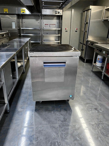 Immaculate Condition – Hoshizaki CRMF27 – 27" Commercial Undercounter Freezer – 7.2 Cu. Ft. – Stainless Steel – NSF / ETL Listed – Fully Tested & Operational!