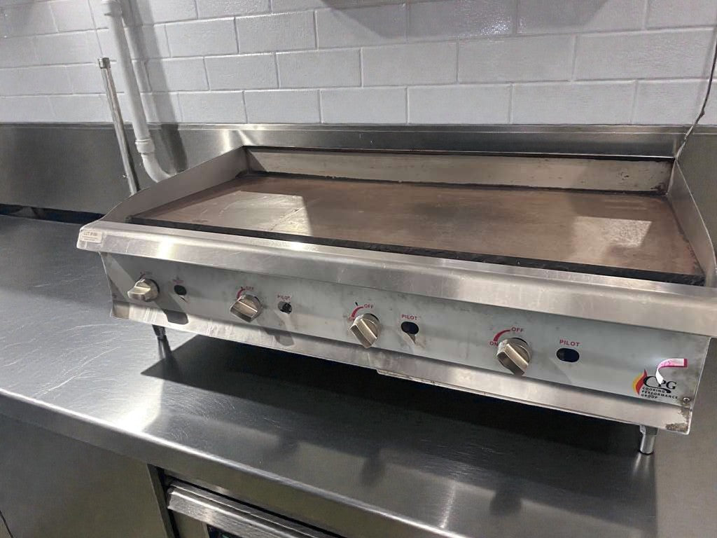 Superior Condition – Cooking Performance Group (CPG) – Commercial Gas Countertop Griddle – Stainless Steel – Natural Gas – Fully Tested & Operational!