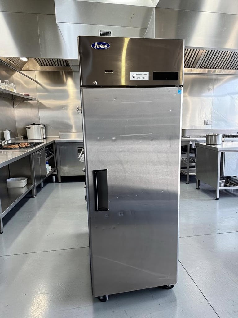 Pristine Condition – Atosa MBF8004GR – 28 3/4" One-Section Solid-Door Reach-In Refrigerator – 21.4 Cu. Ft. – ENERGY STAR® – 115V – Fully Tested & Operational!