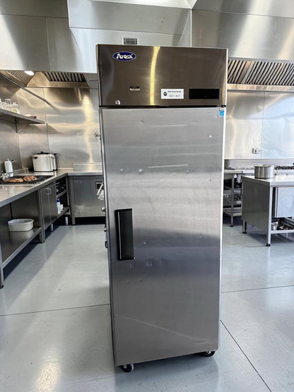 Pristine Condition – Atosa MBF8004GR – 28 3/4" One-Section Solid-Door Reach-In Refrigerator – 21.4 Cu. Ft. – ENERGY STAR® – 115V – Fully Tested & Operational!