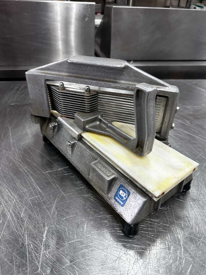 High-Grade Condition – Nemco 55600-2 – Commercial Easy Tomato Slicer – 1/4" Cut – NSF Listed – Fully Tested & Operational!