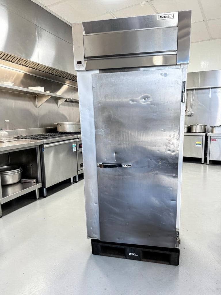 Prime Condition – McCall UL4-4001VRHPFS – 39" One-Section Commercial Roll-In Refrigerator / Retarder – 38.8 Cu. Ft. – 115V – Fully Tested & Operational!