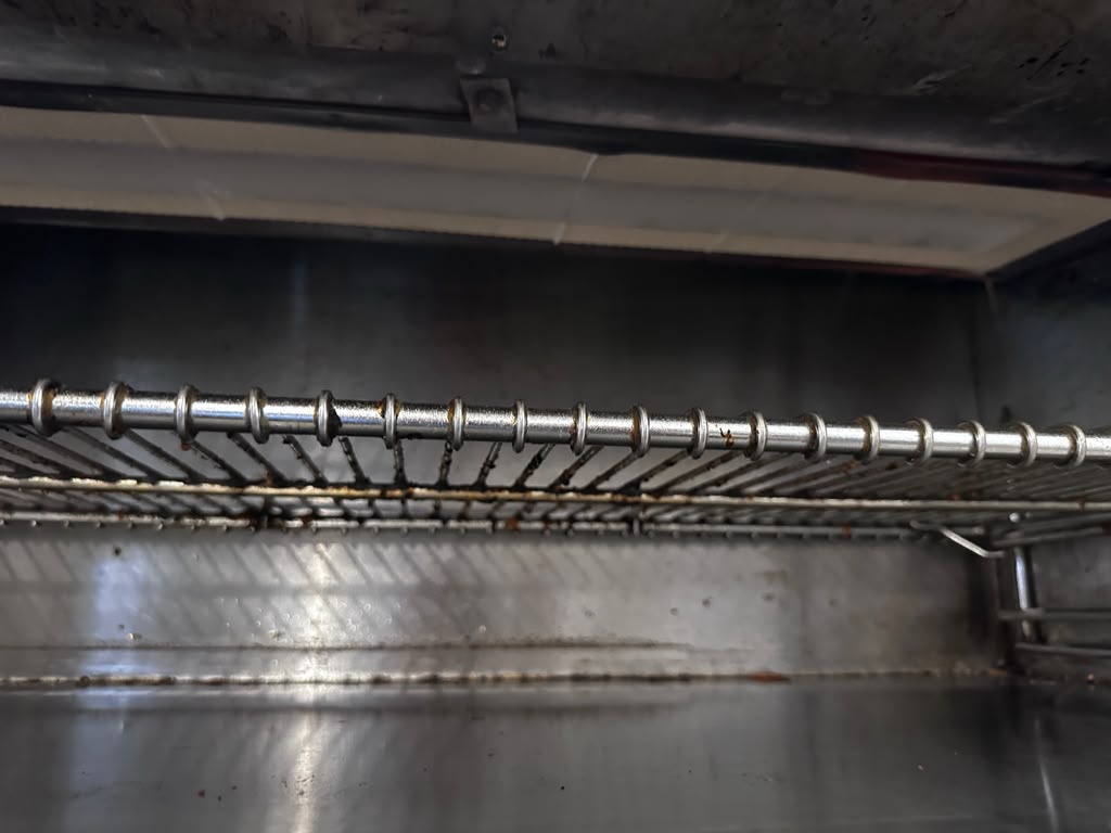 Well-Maintained Condition – Vulcan VICM36-1 – 36" Natural Gas Infrared Cheese Melter – 30,000 BTU – Three-Position Rack – NSF Certified – Fully Tested & Operational!