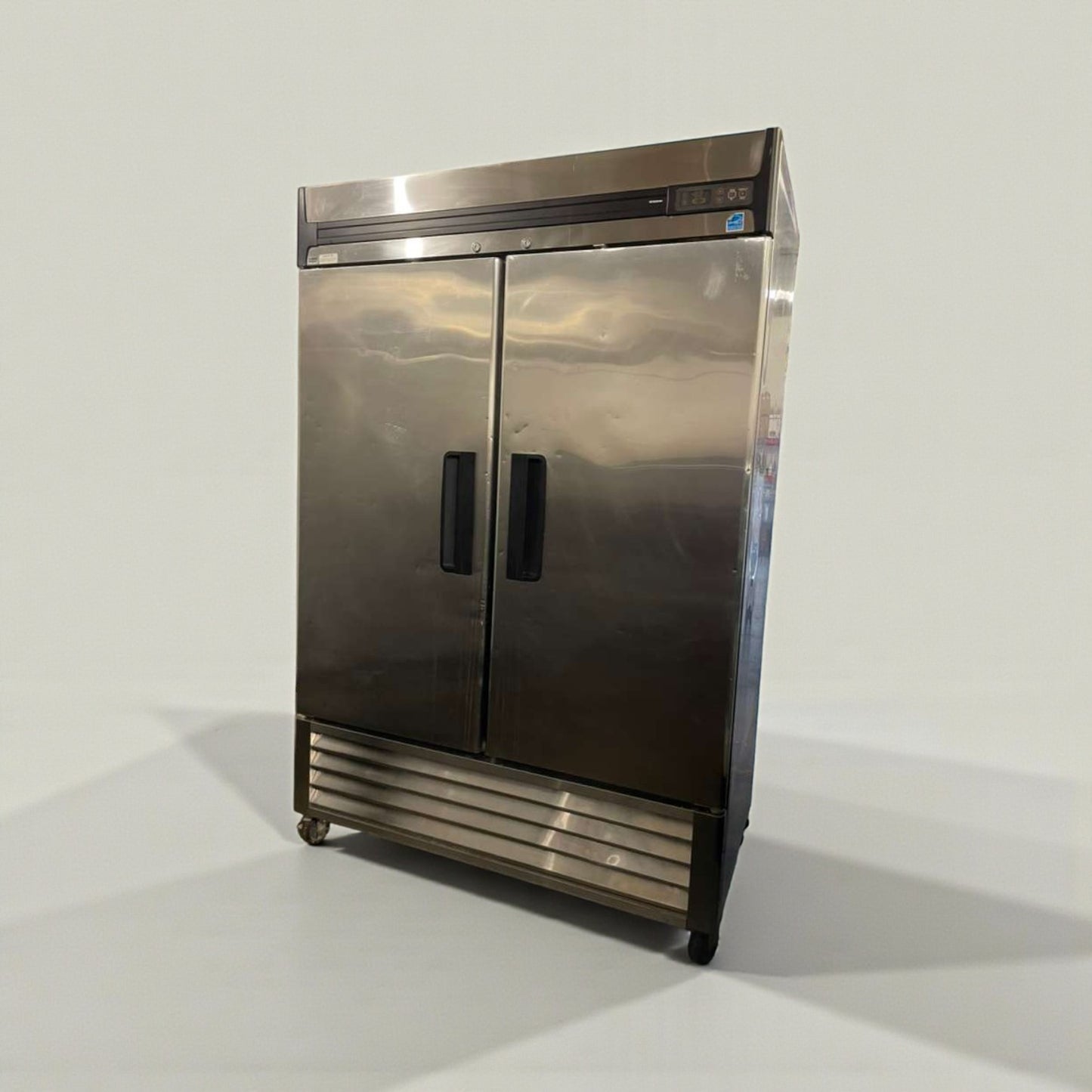 Immaculate Condition – True R49-S Commercial Reach-In Refrigerator – 115V / Single Phase – Fully Tested & Working