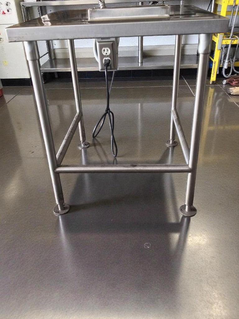 Top-Tier Condition – Commercial Induction Cooktop Table – Stainless Steel – Fully Tested & Working!