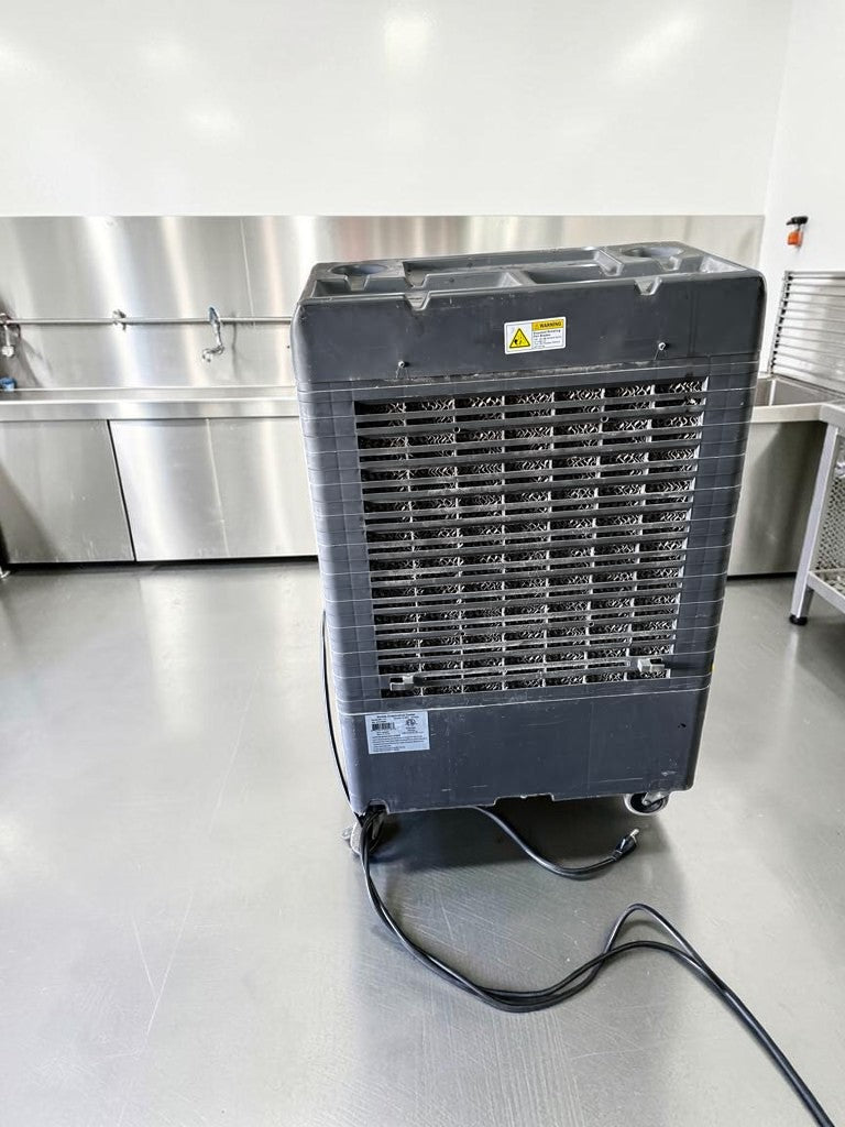First-Class Condition – Hessaire MC37V – 3,100 CFM Portable Evaporative Cooler – 950 Sq. Ft. Coverage – 115V – Fully Tested & Operational!