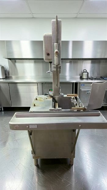 Excellent Condition – Hobart 5614 – Commercial Meat Saw – 2 HP – 3 Phase – NSF – Fully Tested & Operational!
